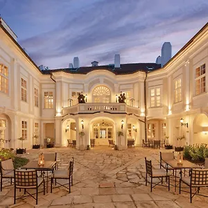 https://pachtuv-palace.praguehotelsweb.com