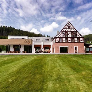 Cihelny Golf & Wellness Hotel