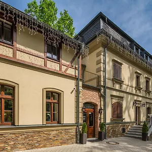 Malé Versailles Hotel